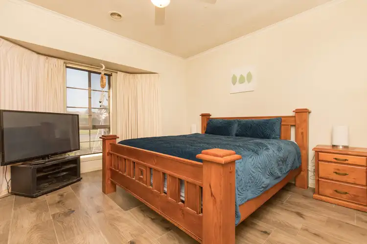 Sixth view of Homely house listing, 9 Anthony Street, Mildura VIC 3500