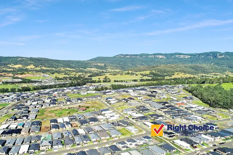 16 Bushranger Parade, Calderwood NSW 2527