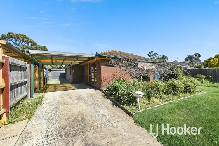 9 Sturt Court, Cranbourne North VIC 3977