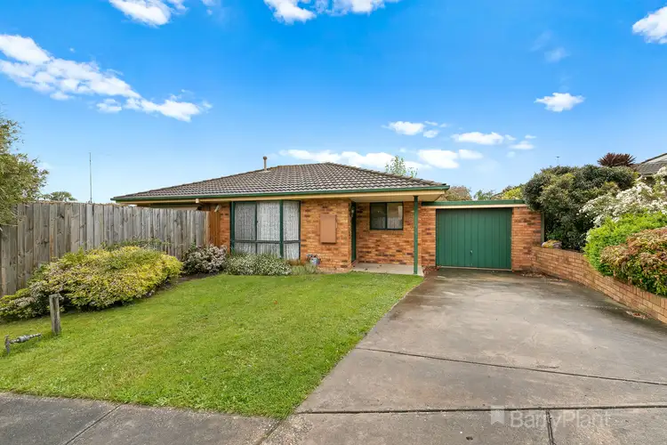 2/7 Inverness Close, Pakenham VIC 3810