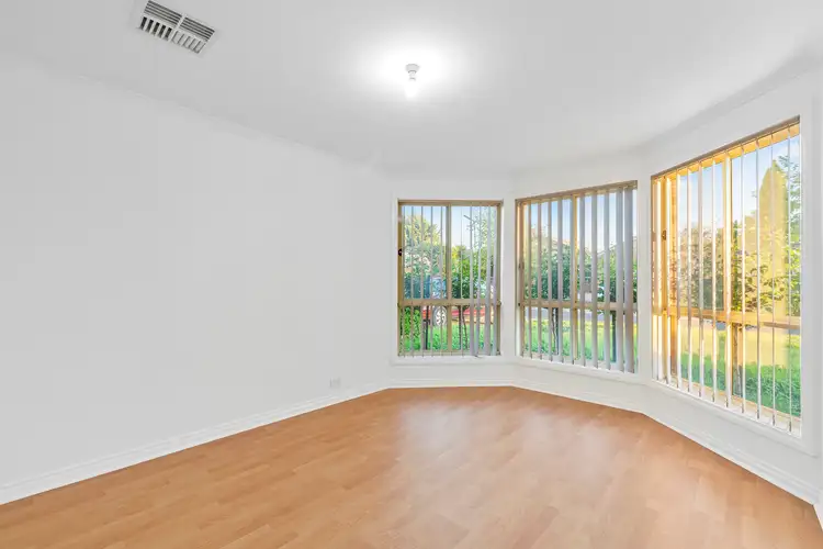 Sixth view of Homely house listing, 2 Bhangoo Court, Sydenham VIC 3037