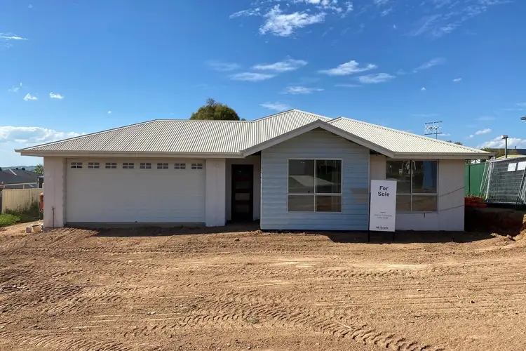 10 Menah Avenue, Mudgee NSW 2850