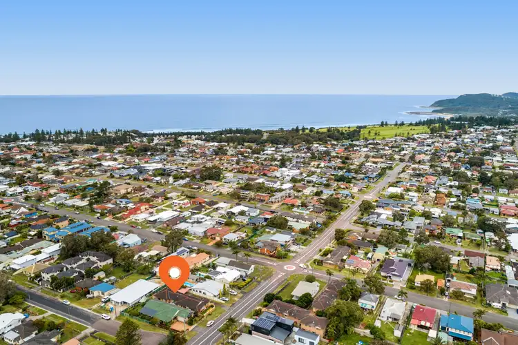 Second view of Homely villa listing, 1/14 Watkins Street, Long Jetty NSW 2261