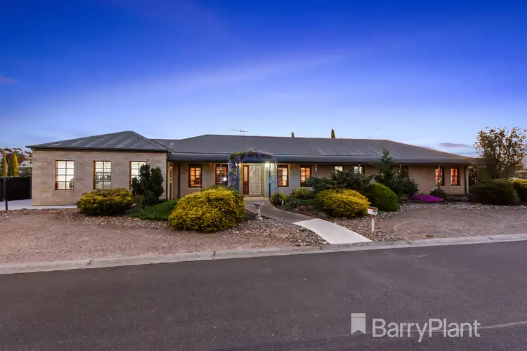 6 Parkview Close, Hoppers Crossing VIC 3029