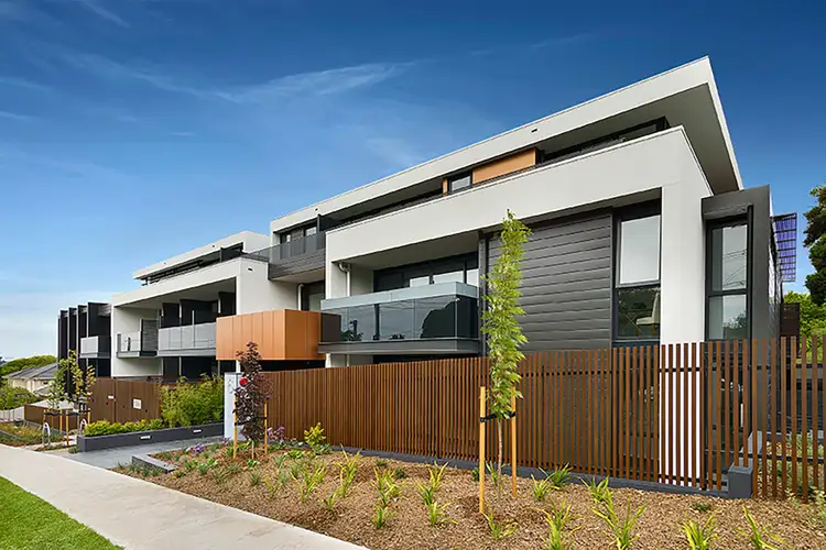 1/6 Thiele Street, Doncaster VIC 3108