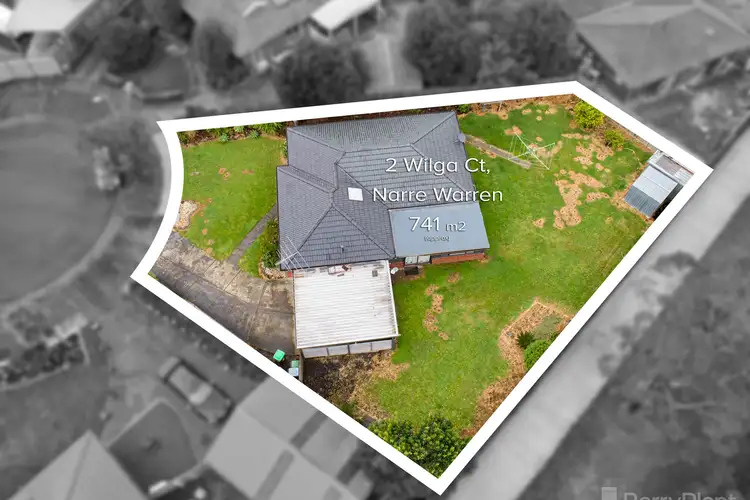 Second view of Homely house listing, 2 Wilga Court, Narre Warren VIC 3805