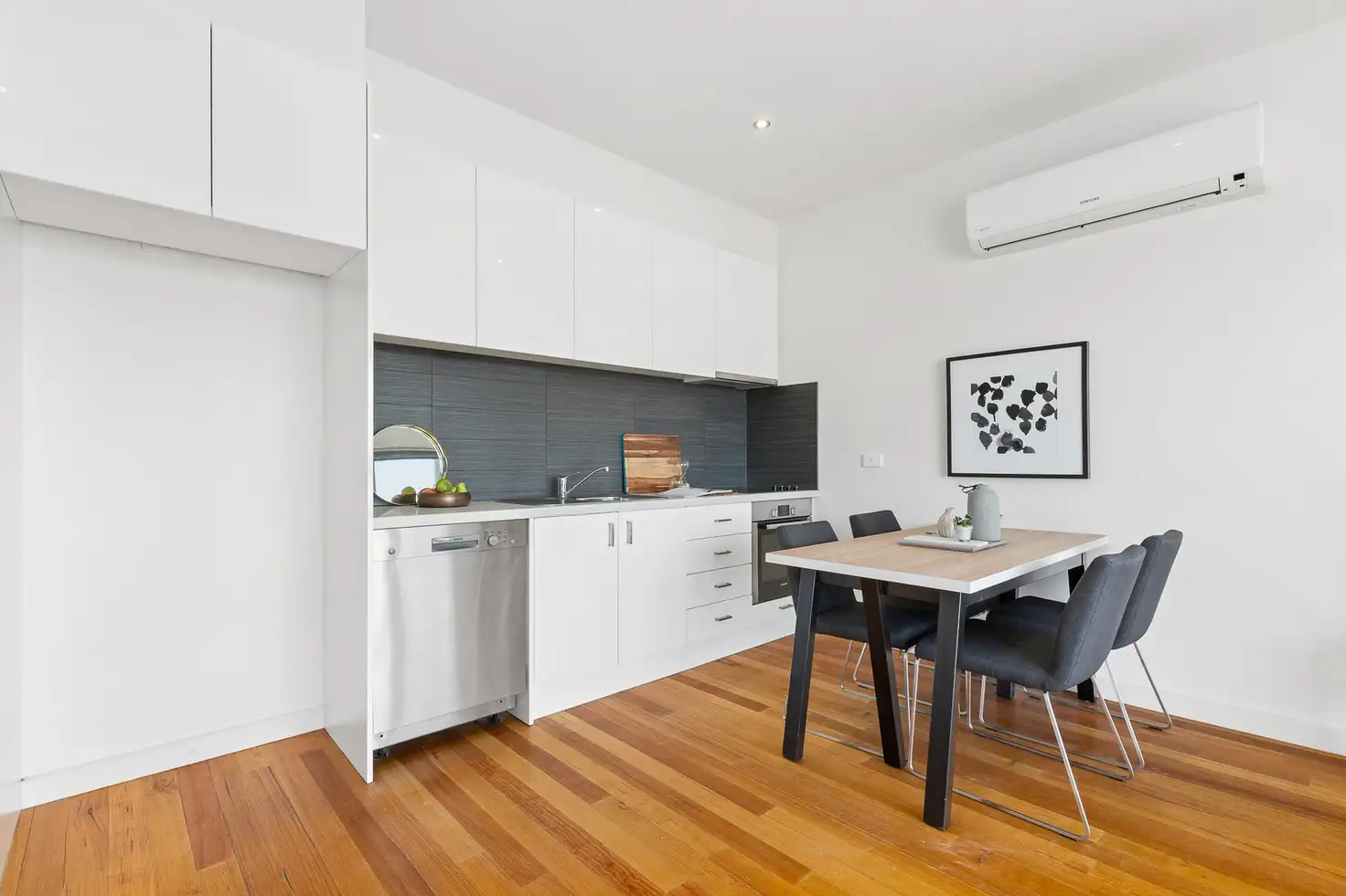Main view of Homely apartment listing, 5/639 High Street, Thornbury VIC 3071