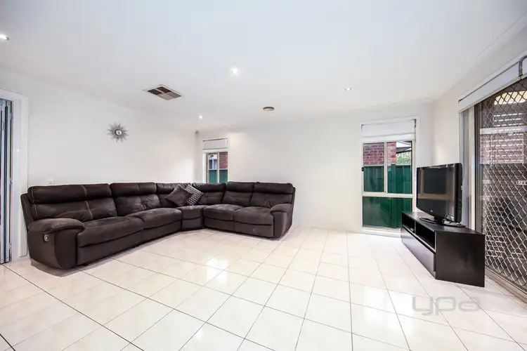 Sixth view of Homely house listing, 15 Forsyth Close, Burnside VIC 3023