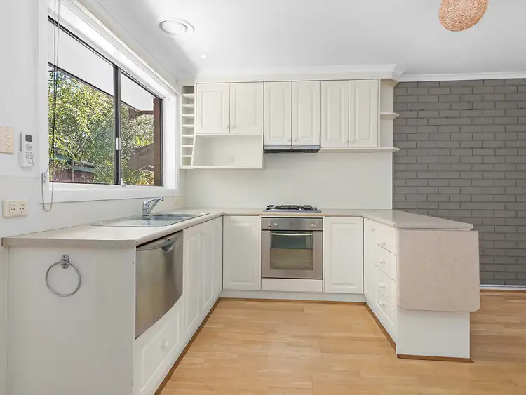 Second view of Homely unit listing, 6/10 Simpson Street, Black Hill VIC 3350