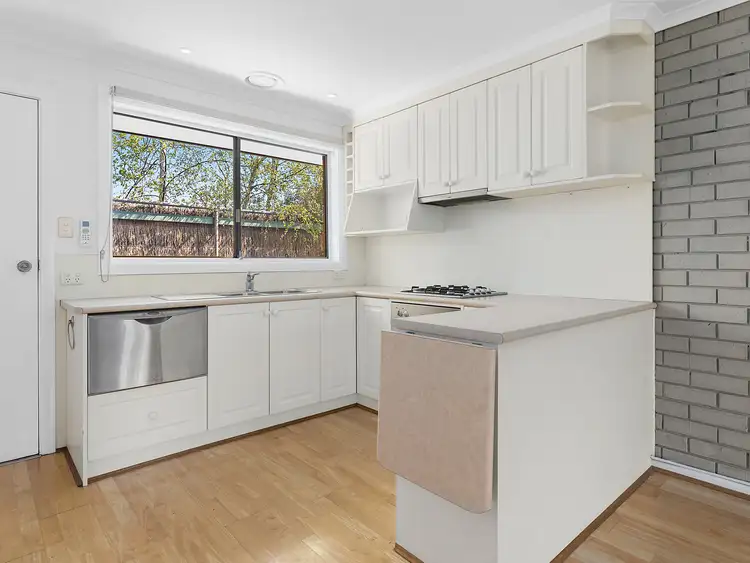 Fourth view of Homely unit listing, 6/10 Simpson Street, Black Hill VIC 3350
