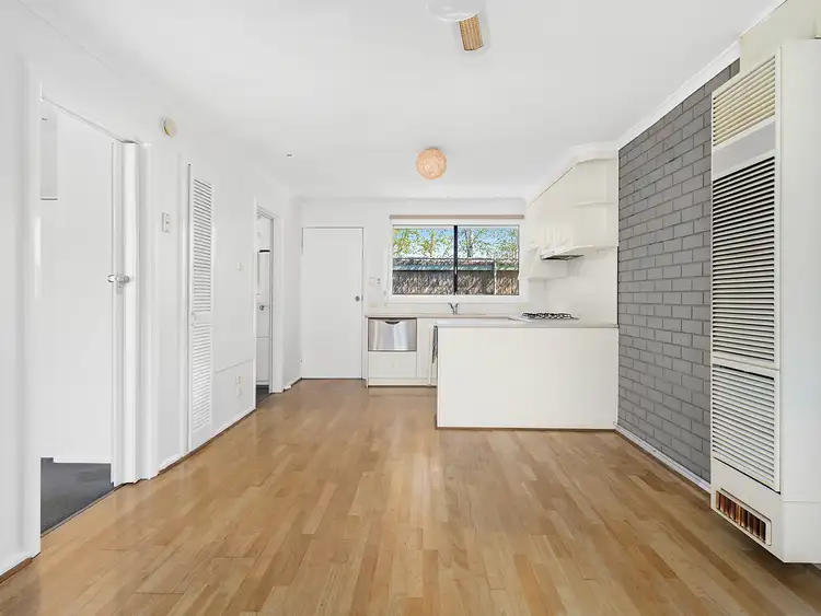 Fifth view of Homely unit listing, 6/10 Simpson Street, Black Hill VIC 3350
