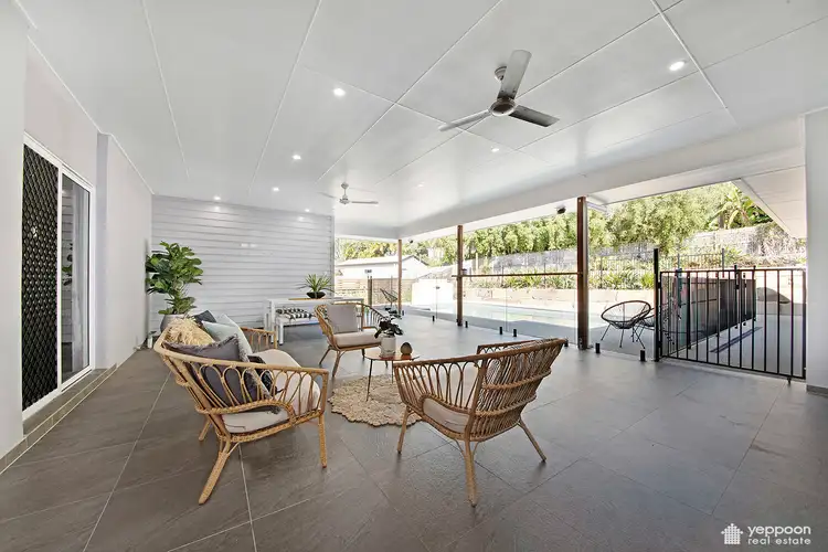 20 Bethlehem Terrace, Lammermoor QLD 4703