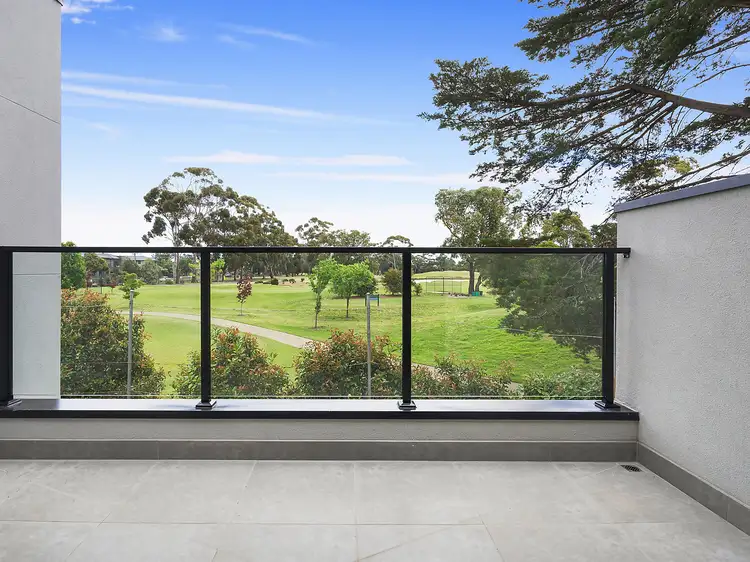 2/25 Omar Street, Maidstone VIC 3012
