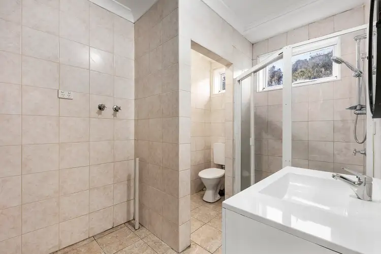 Fifth view of Homely apartment listing, 2/2 Lennon Street, Parkville VIC 3052