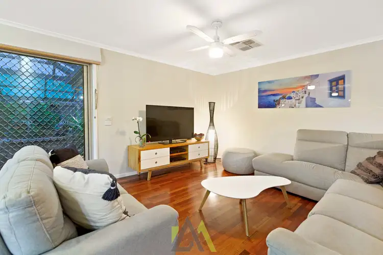 Second view of Homely house listing, 2 Sage Court, Langwarrin VIC 3910
