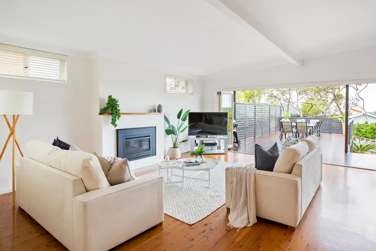 19 Ettalong Street, Wheeler Heights NSW 2097