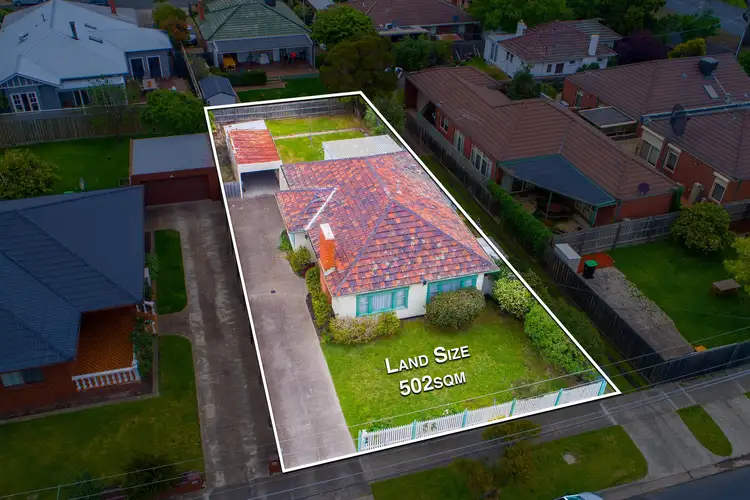 2 Johnston Street, Mentone VIC 3194