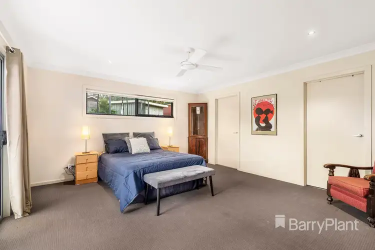 Fifth view of Homely house listing, 5 Westdale Court, Watsonia VIC 3087