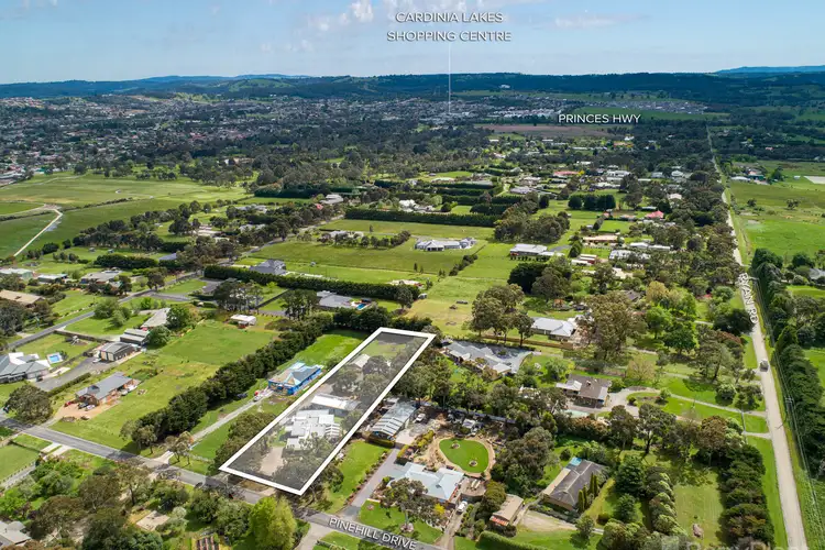 27a Pinehill Drive, Pakenham VIC 3810