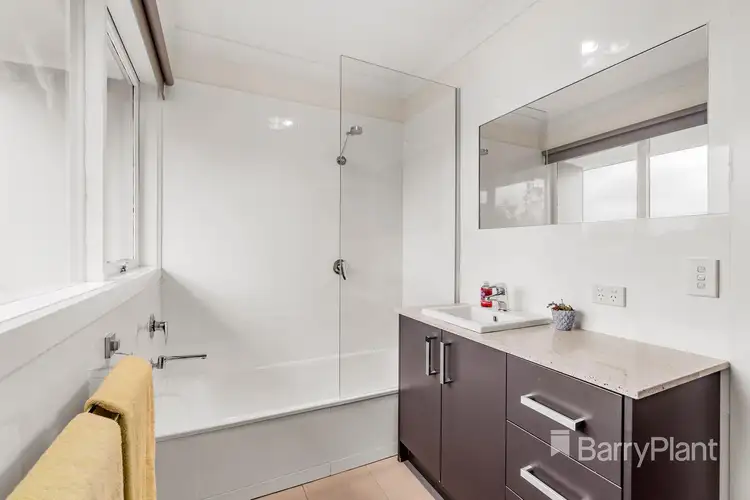 Sixth view of Homely house listing, 498 Grimshaw Street, Bundoora VIC 3083