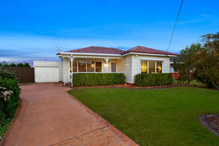 18 Sonter Avenue, Woy Woy NSW 2256
