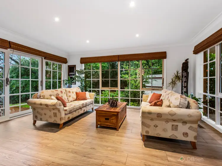 Fifth view of Homely house listing, 4 Maralee Court, Berwick VIC 3806