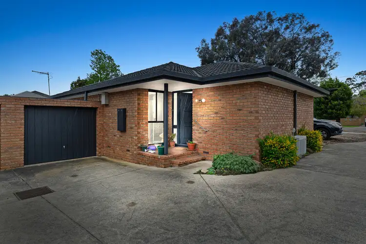 1/3 Tulip Crescent, Boronia VIC 3155