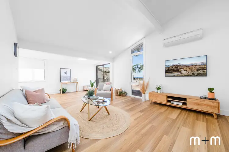 27 Kanangra Drive, Thirroul NSW 2515