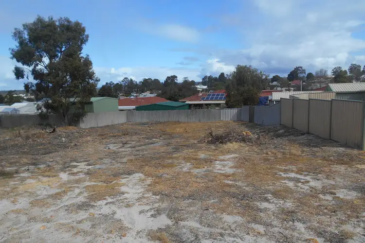 18 Coverley Drive, Collie WA 6225