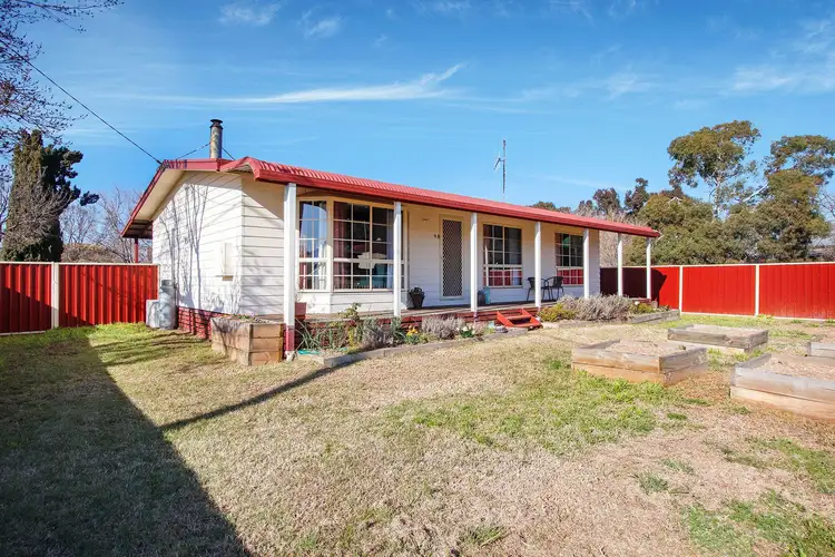 98 Yass Street, Gunning NSW 2581