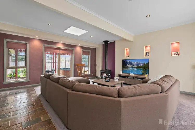 Fourth view of Homely house listing, 6 Tanunda Close, Narre Warren VIC 3805