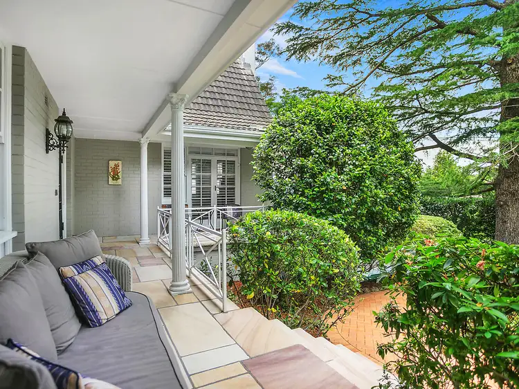 Second view of Homely house listing, 10 Yarrawonga Close, Pymble NSW 2073