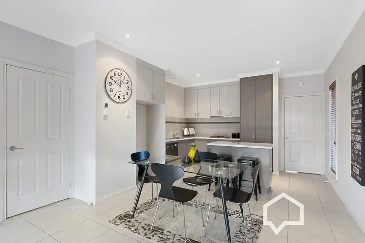 Second view of Homely unit listing, 5/6 Friswell Avenue, Flora Hill VIC 3550