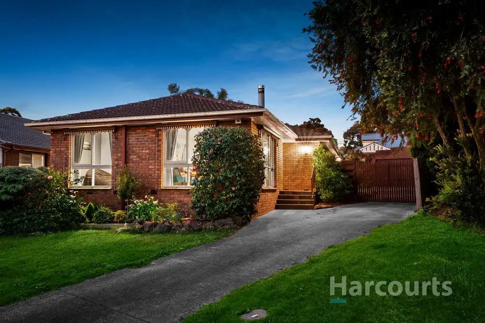 Main view of Homely house listing, 5 Kaisman Square, Wantirna VIC 3152