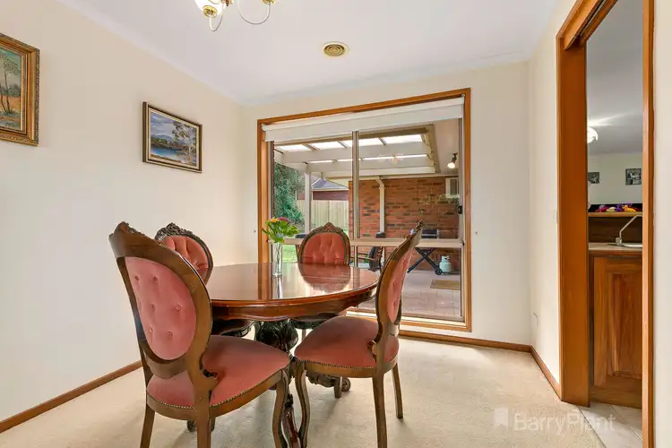 Third view of Homely house listing, 5 Holly Place, Narre Warren VIC 3805