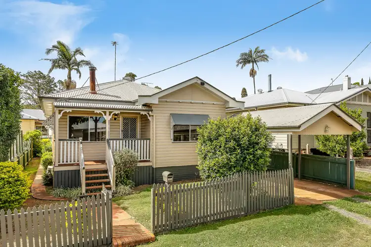 11 Pitt Street, East Toowoomba QLD 4350