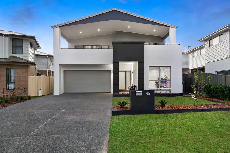 45 Seaman Avenue, Warners Bay NSW 2282