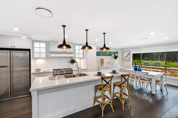 10 Breakwell Road, Cameron Park NSW 2285