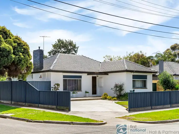 2 Barton Street, Dandenong North VIC 3175