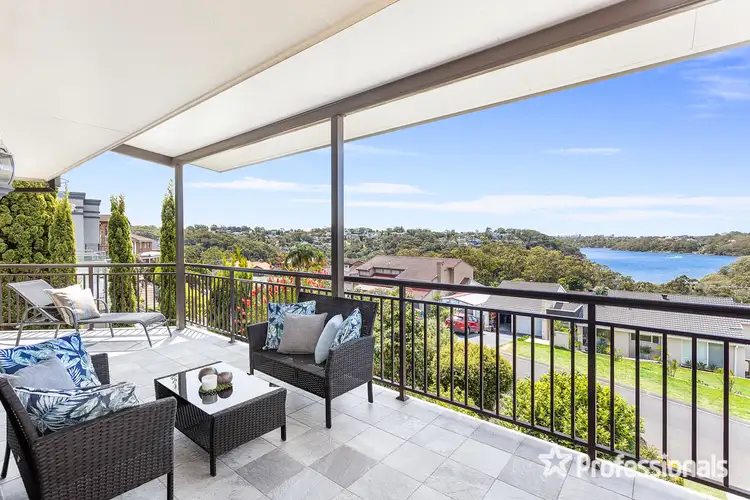 16 McPherson Place, Illawong NSW 2234