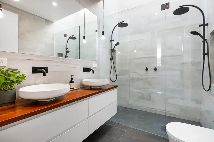 Fifth view of Homely house listing, 2/56 Hastings Parade, North Bondi NSW 2026