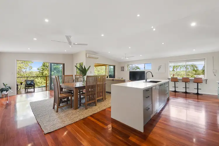 52 Riversleigh Crescent, Eatons Hill QLD 4037