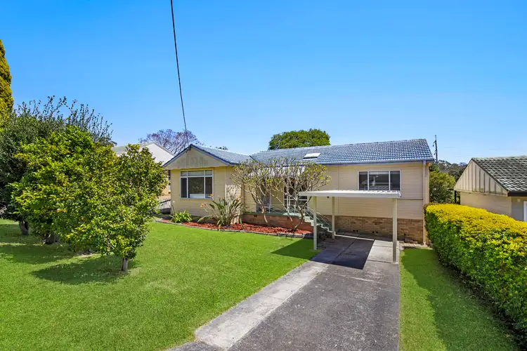 50 Orange Parade, Wyoming NSW 2250