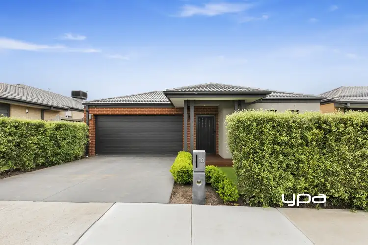 18 Mountview Drive, Diggers Rest VIC 3427