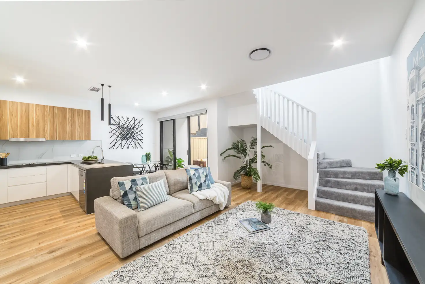 Main view of Homely townhouse listing, 2/5 Enid Avenue, Southport QLD 4215
