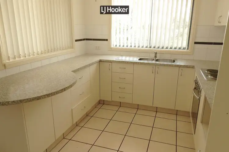 Fifth view of Homely semi-detached listing, 76B Prince Street, Inverell NSW 2360