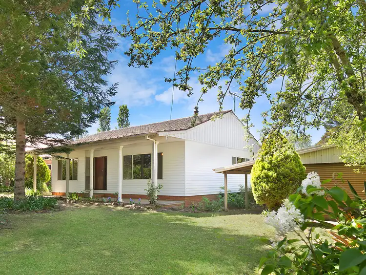 29 Queens Road, Leura NSW 2780