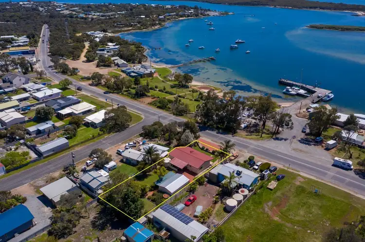 131 Esplanade, Coffin Bay SA 5607