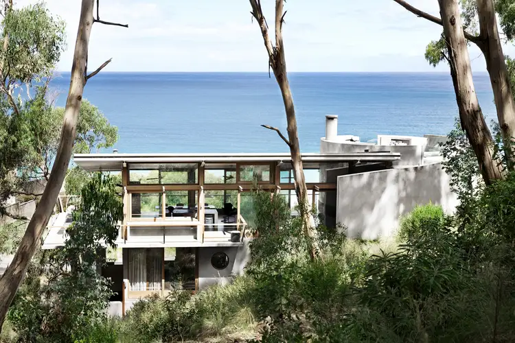 2A Tradewinds Avenue, Lorne VIC 3232