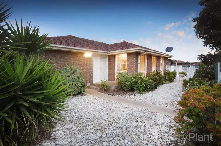 15 Evergreen Avenue, Albanvale VIC 3021